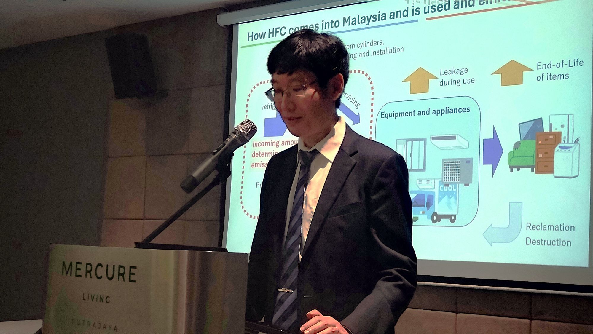 玉井シニアプロジェクトフェローによる発表